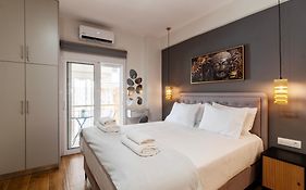 Luxury Boutique Suite W Balcony 5 Min Metro